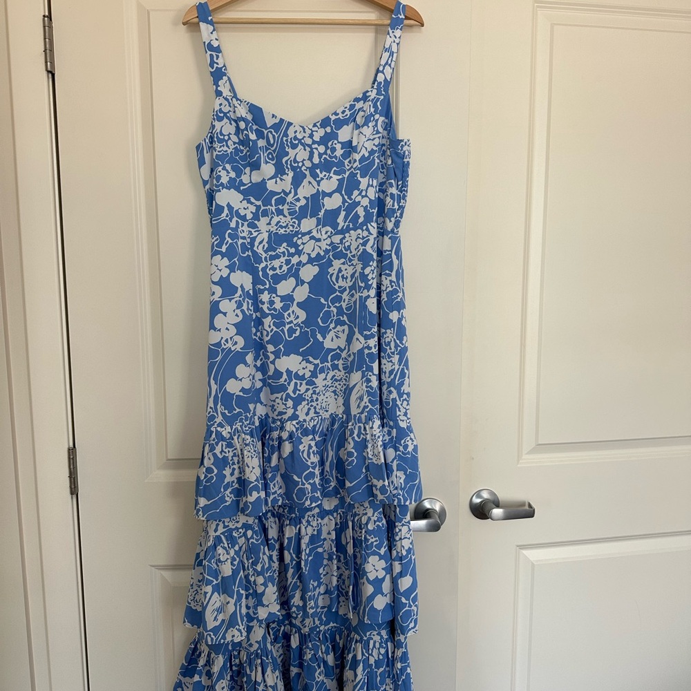 Abercrombie & Fitch Blue and White Floral Tiered Maxi Dress